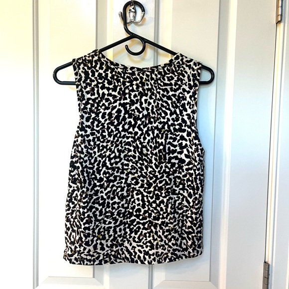 CAbi Leopard print twist front tank - Picture 2 of 6